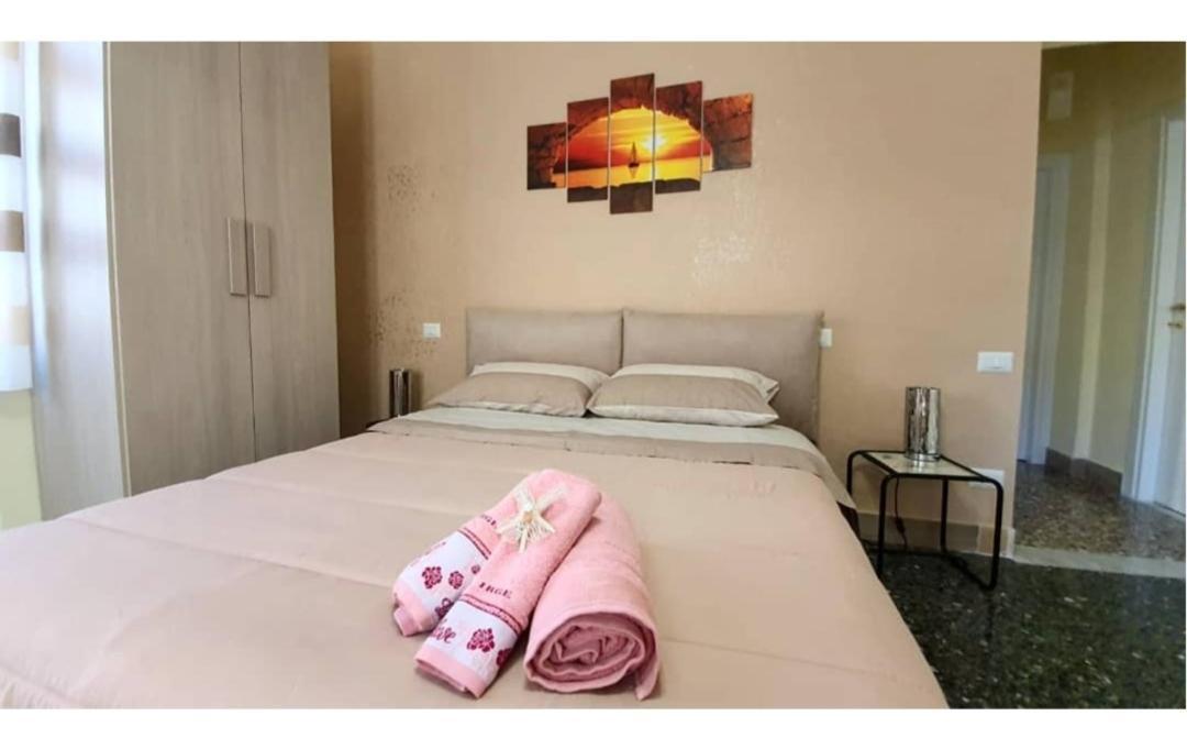 B&B Enselude ซาแลร์โน ภายนอก รูปภาพ
